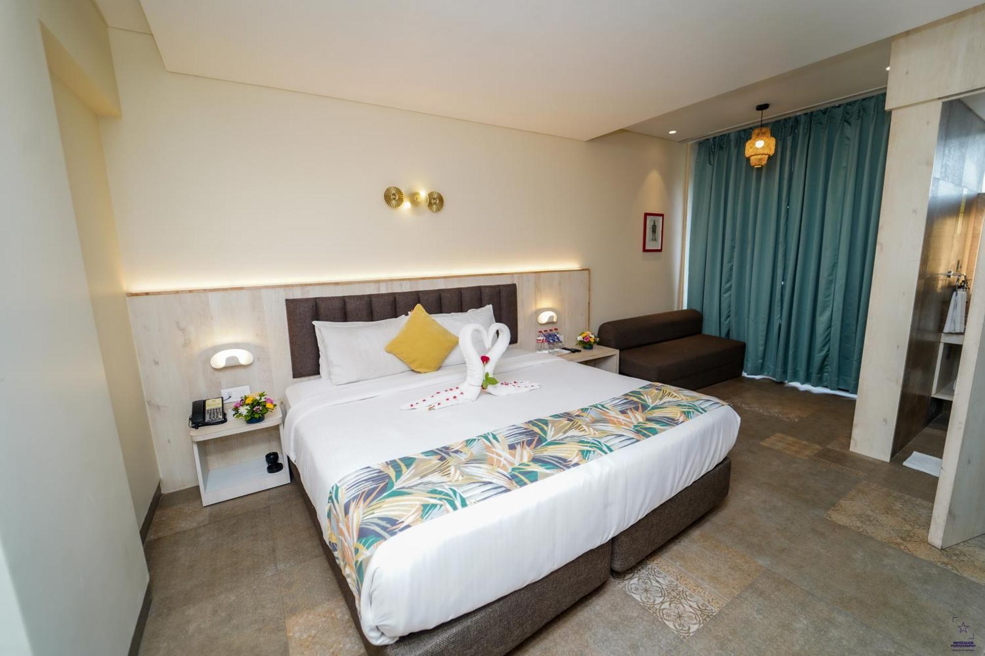 Hotel Citrus Prime Candolm, Goa Candolim Esterno foto